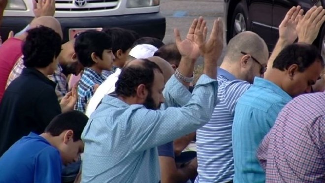 Muslim-Americans pray for rain in November